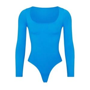 Skims essential long sleeve scoop neck bodysuit